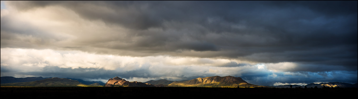 Glass Mountains Panoramic_© James H. Evans